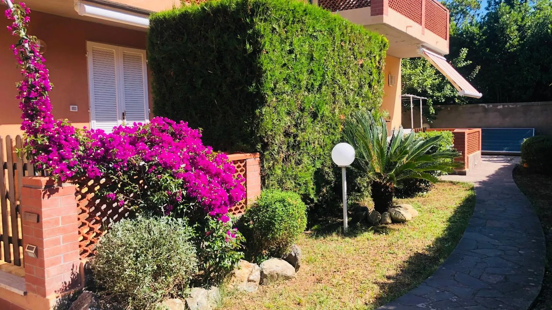 Appartamenti Andolfi Porto Azzurro